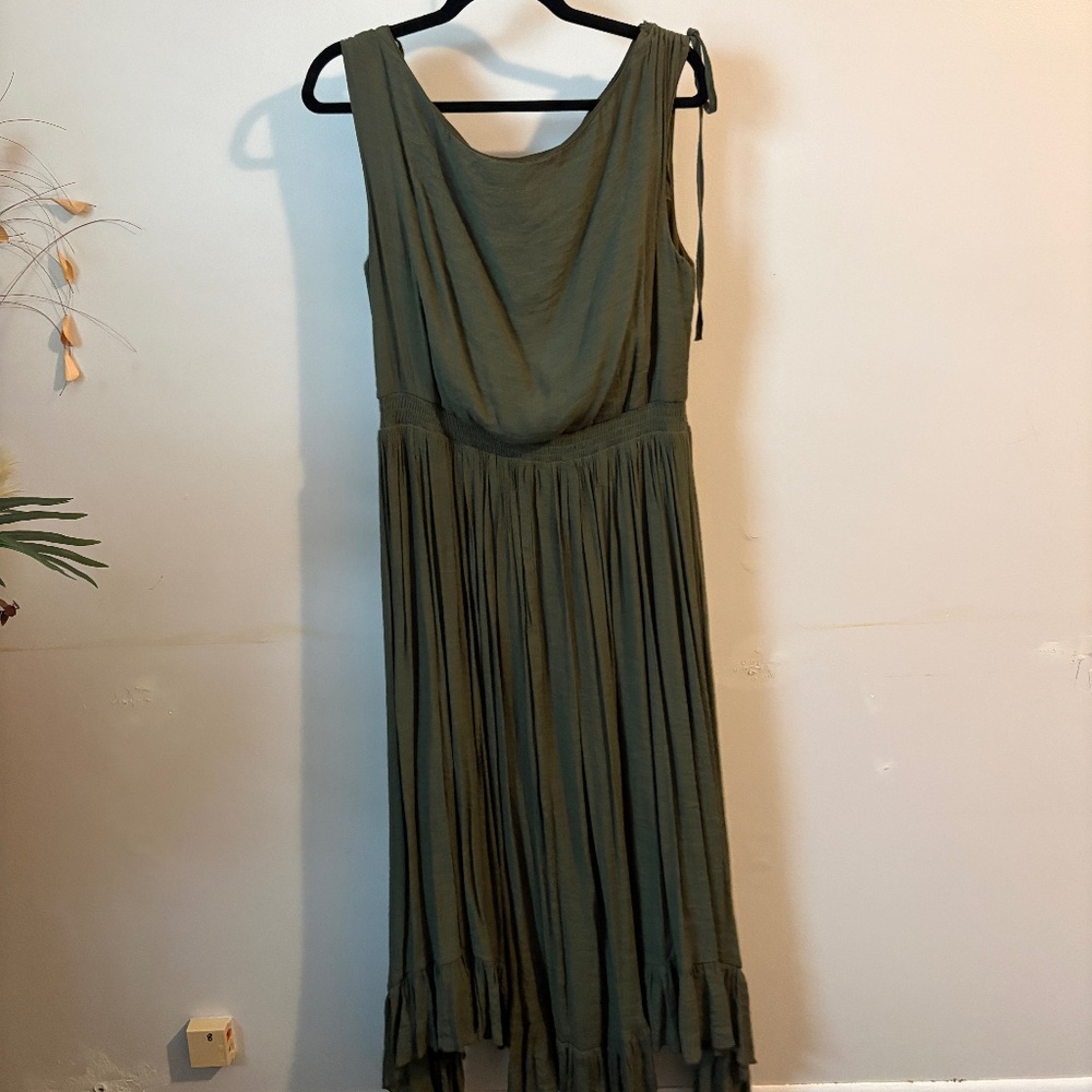Green dress